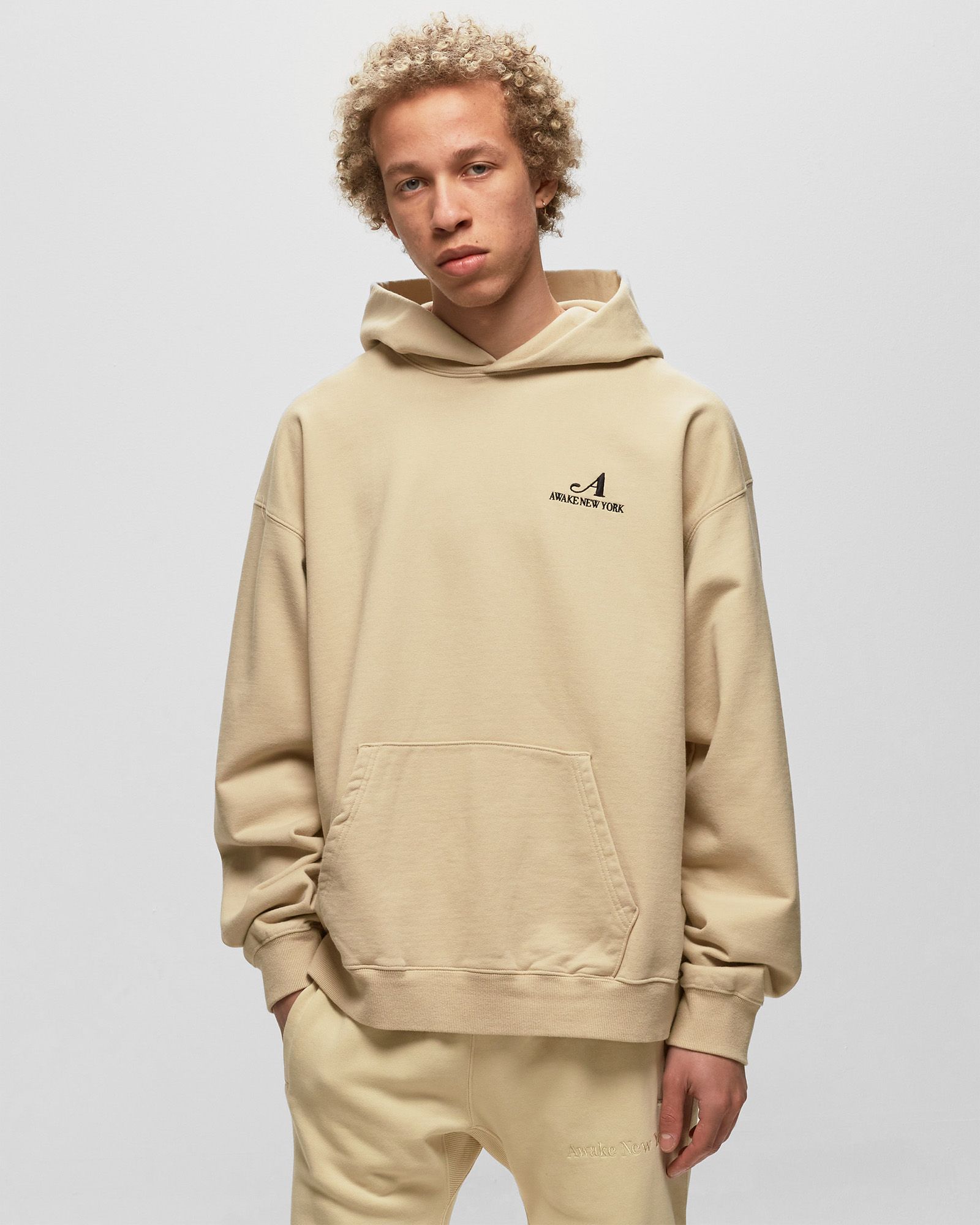 EMBROIDERED LOGO HOODIE