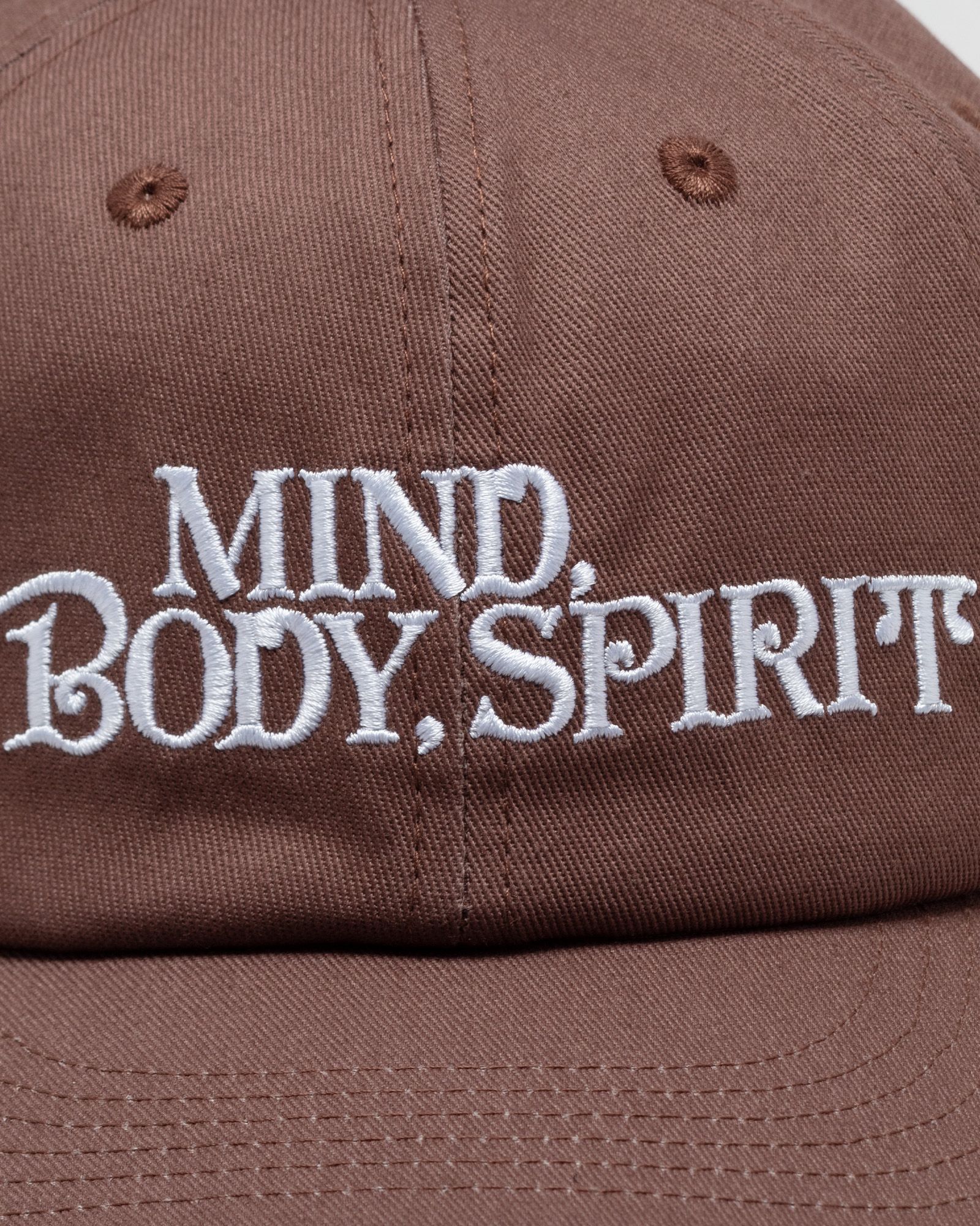 EMBROIDERED MIND BODY 5 PANEL HAT