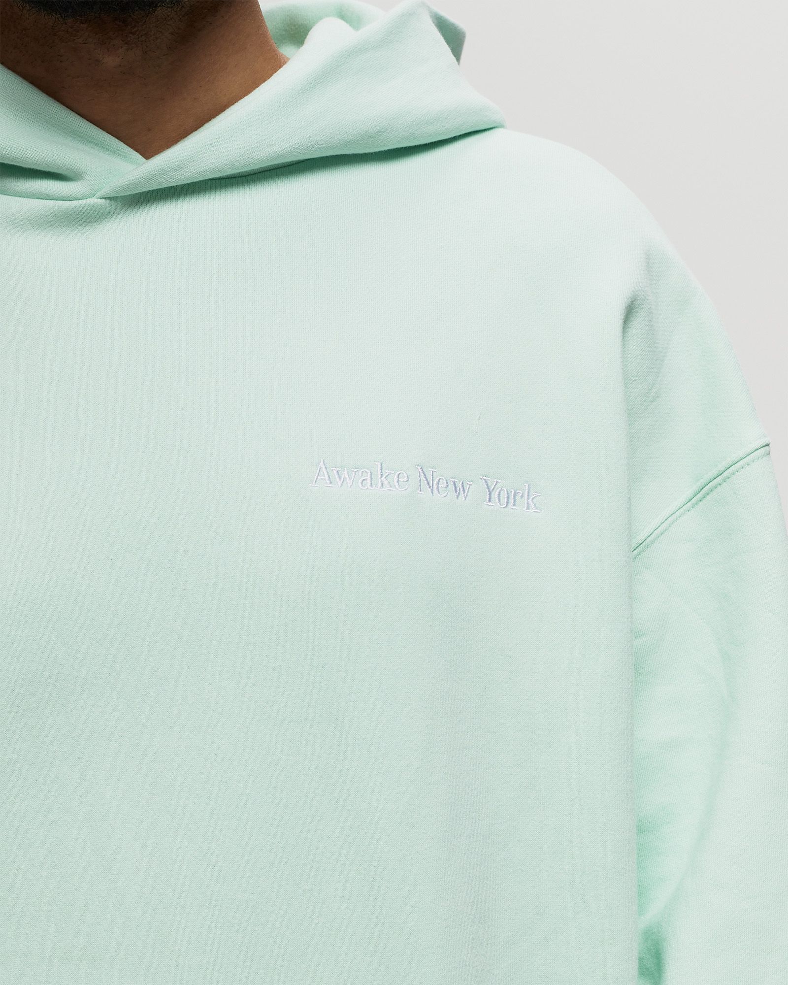 SERIF HOODIE