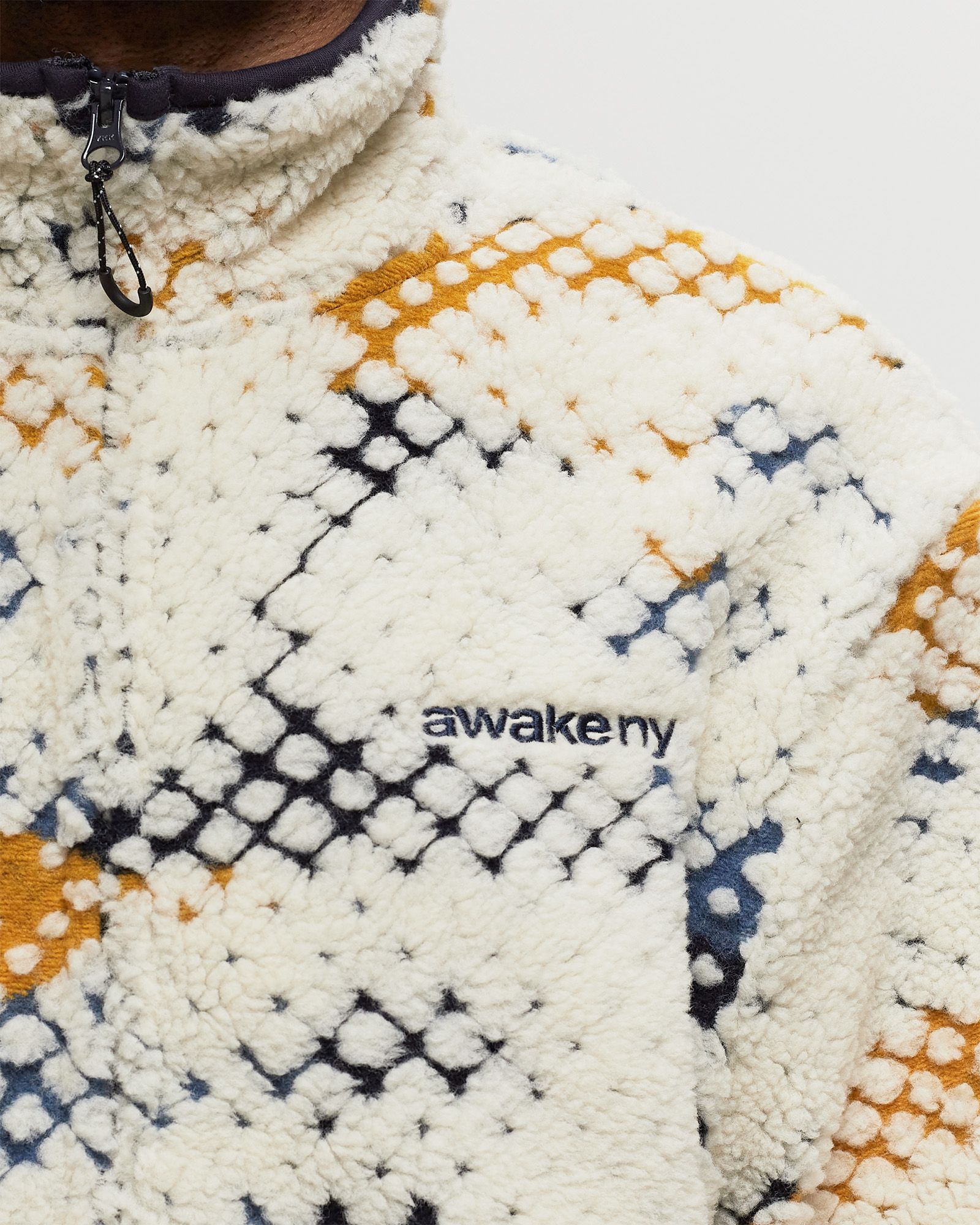 PRINTED A FLEECE ZIP JACKET