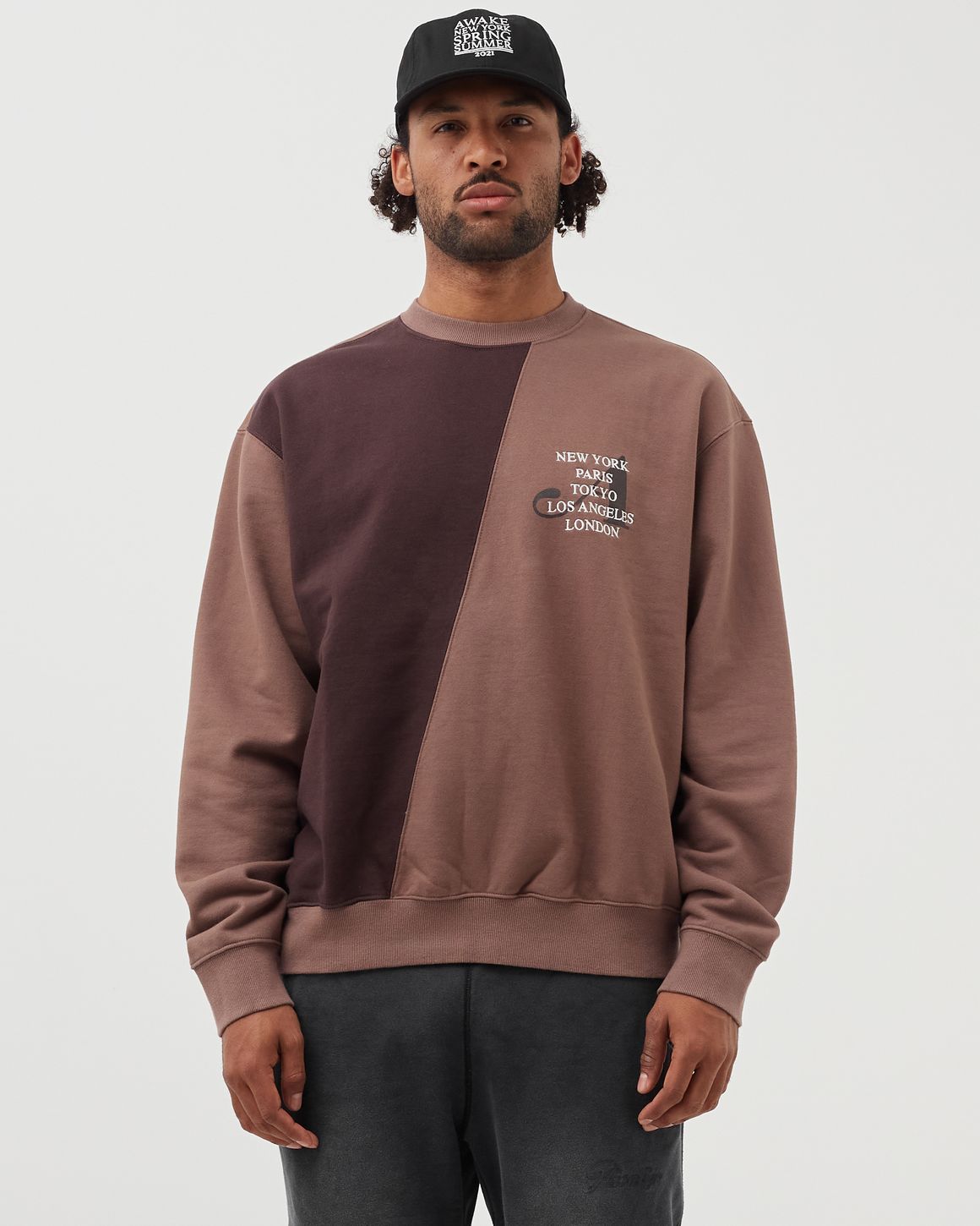 : SAND NY】 【AWAKE TWO-TONE CITY CREWNECK SPLIT