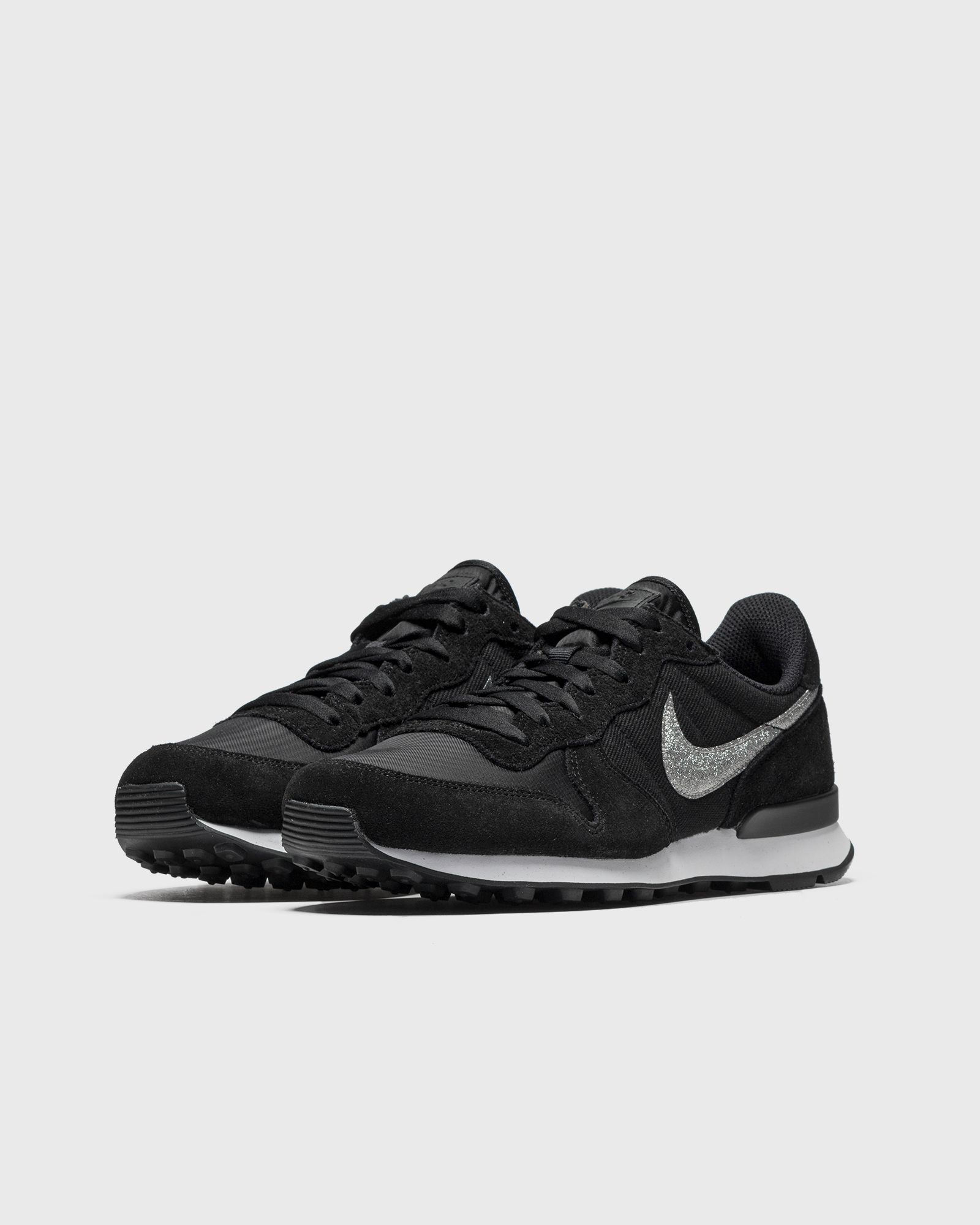 WMNS INTERNATIONALIST