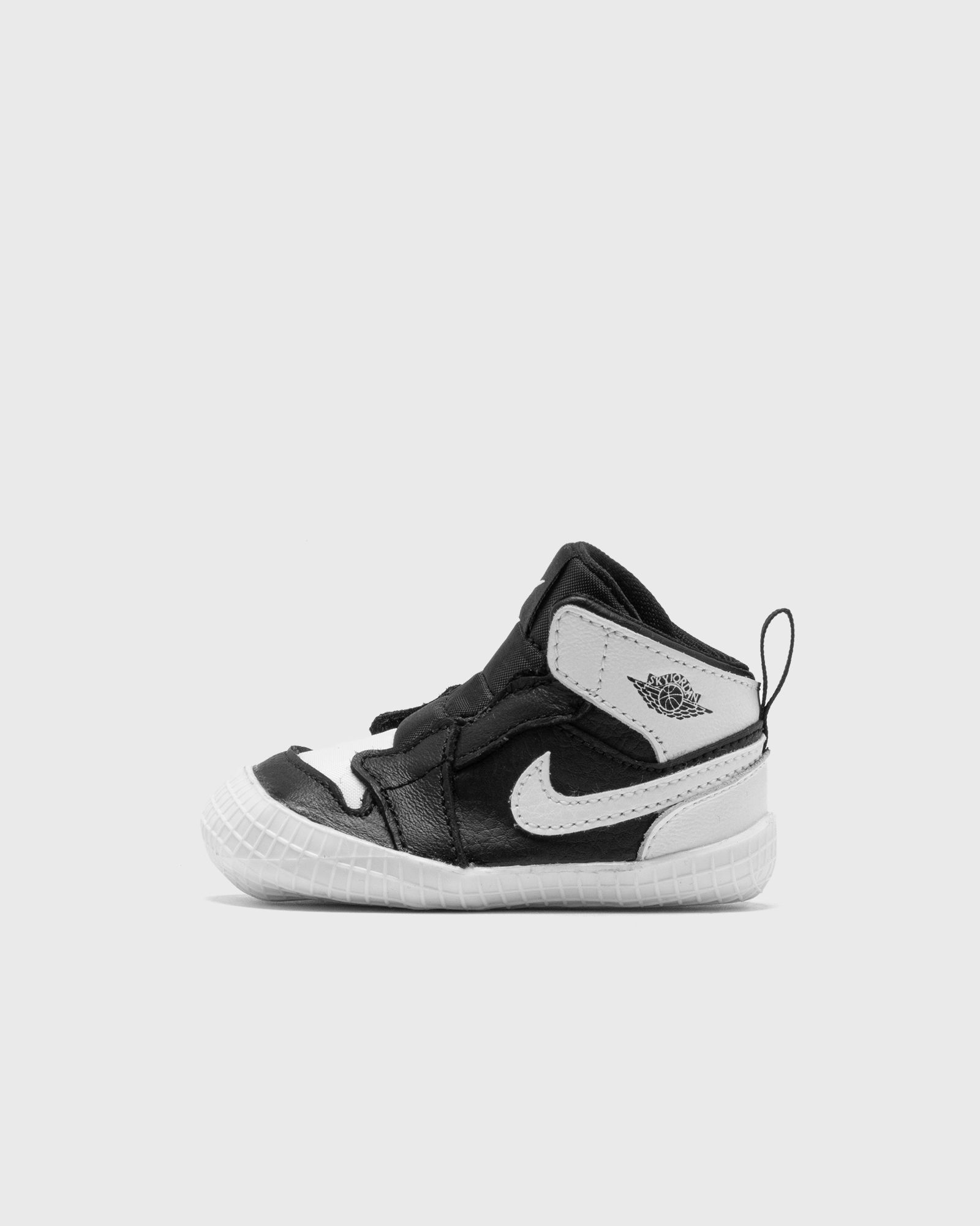 JORDAN 1 CRIB BOOTIE