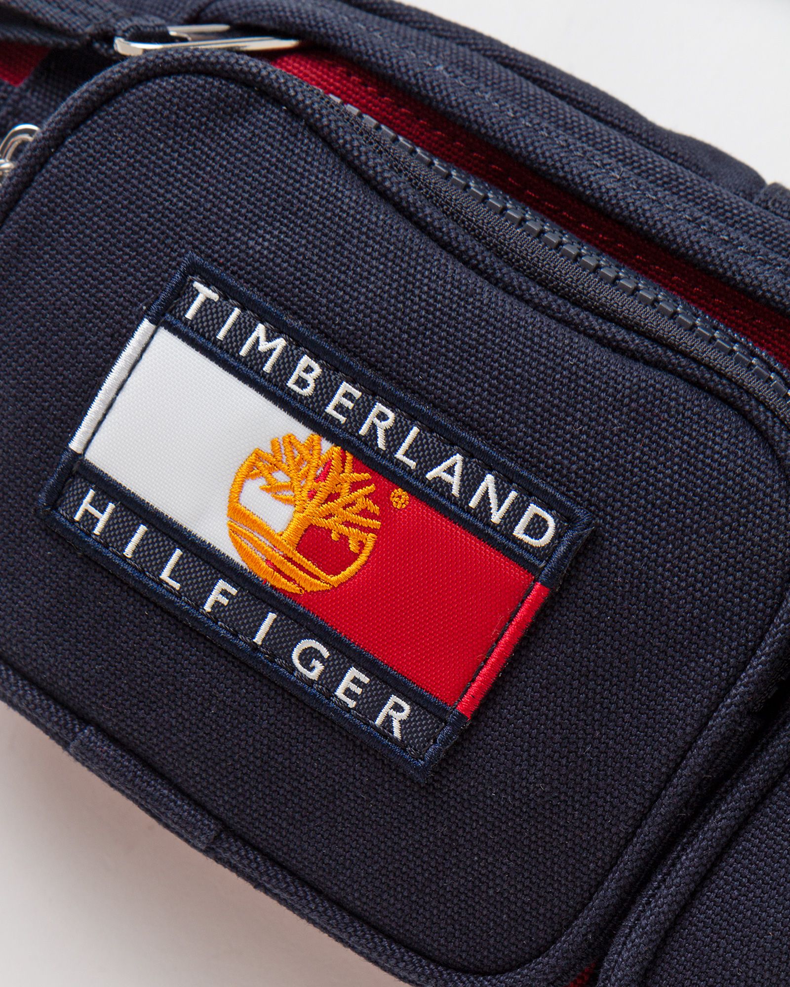 TOMMY HILFIGER x TIMBERLAND BUMBAG