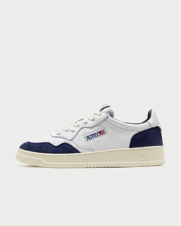 Autry Action Shoes MEDALIST LOW Blue/White | BSTN Store