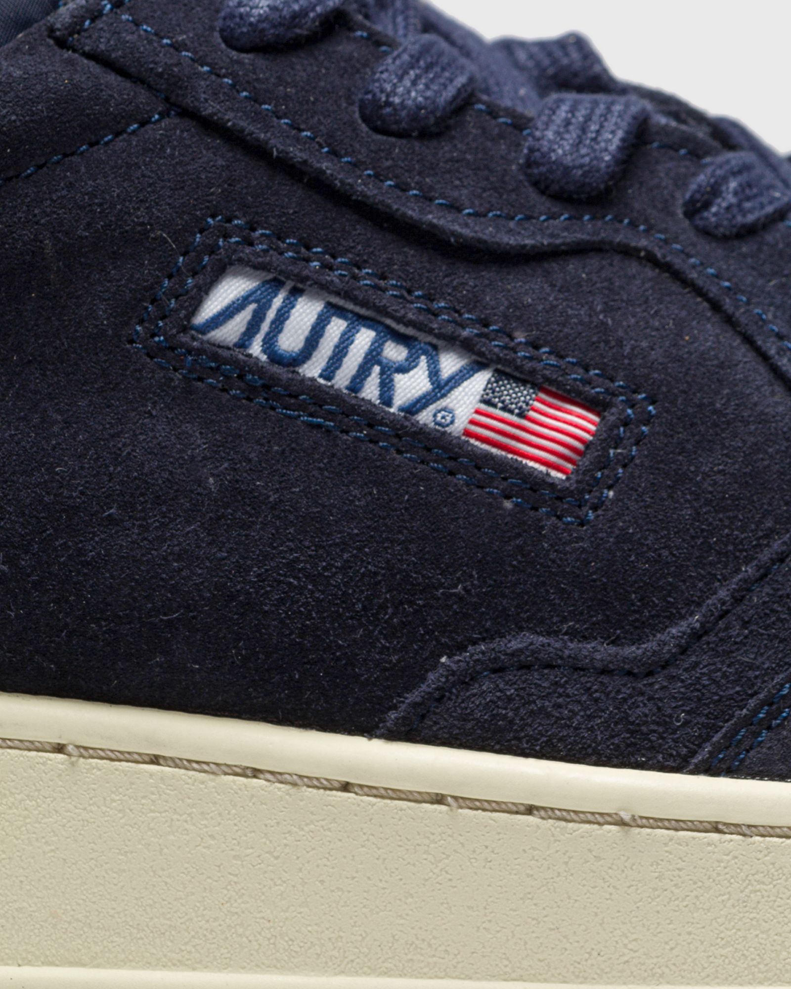 AUTRY 01 LOW