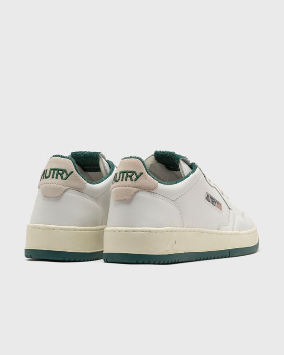 Autry Action Shoes MEDALIST LOW MAN White | BSTN Store