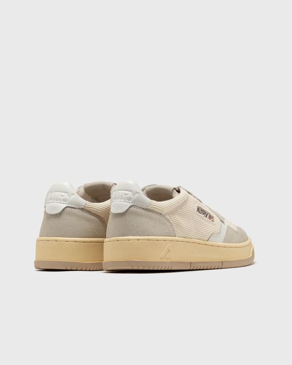 WMNS MEDALIST LOW