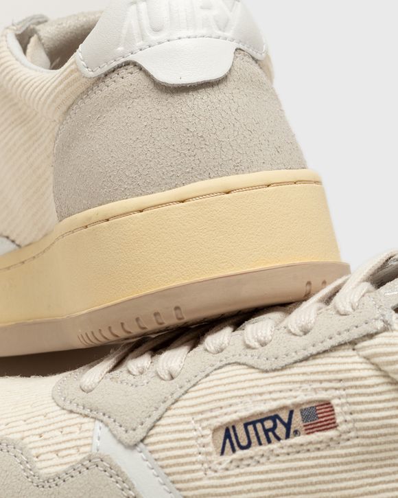 WMNS MEDALIST LOW