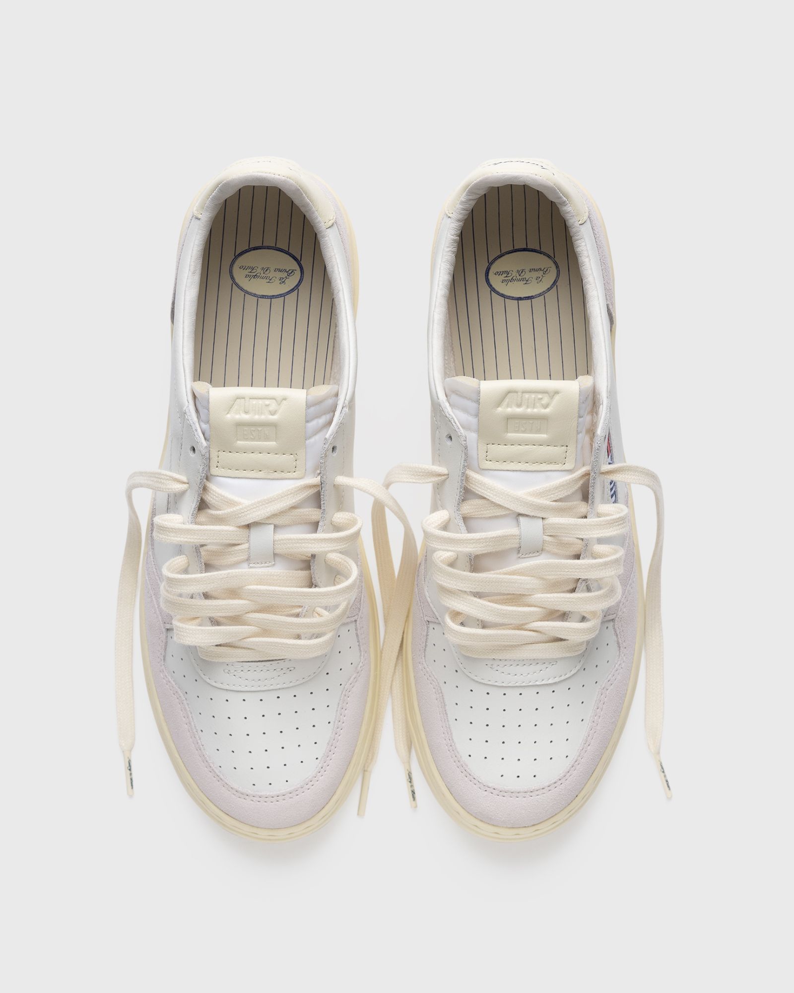 X BSTN WMNS MEDALIST LOW '10TH ANNIVERSARY'