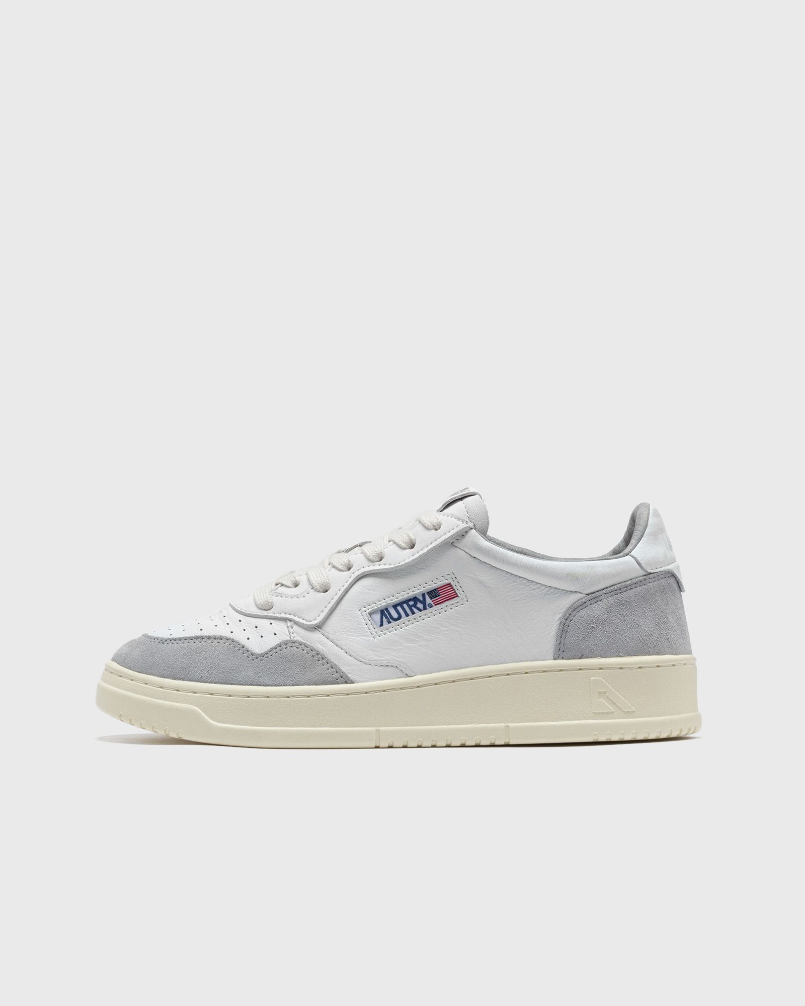 Autry Action Shoes WMNS MEDALIST LOW women Lowtop grey|white in Größe:36