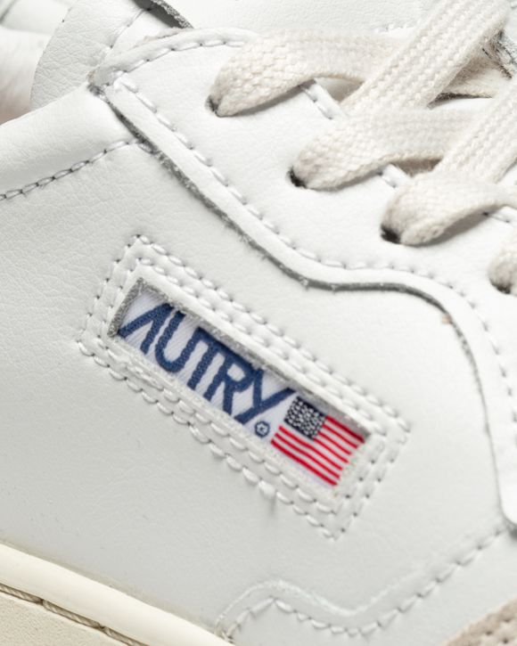 WMNS AUTRY 01 LOW 