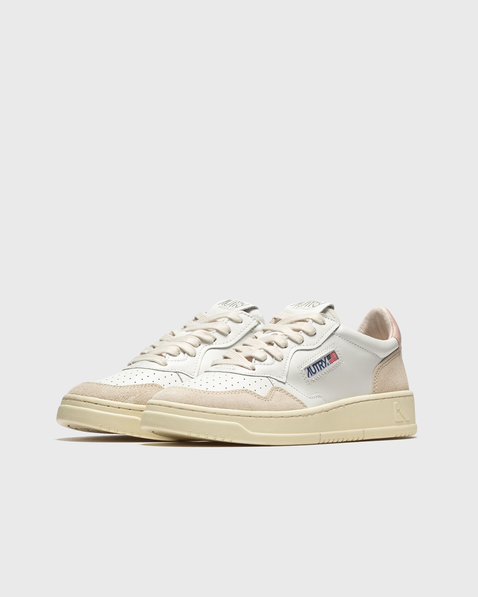 WMNS Autry 01 Low