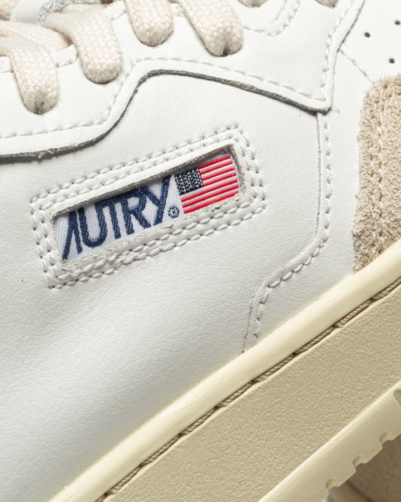 WMNS Autry 01 Low