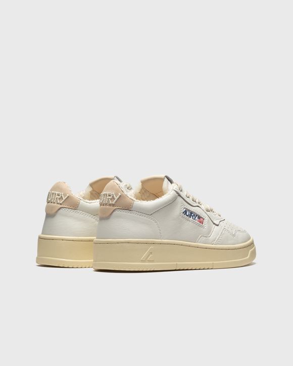 WMNS Autry 01 Low