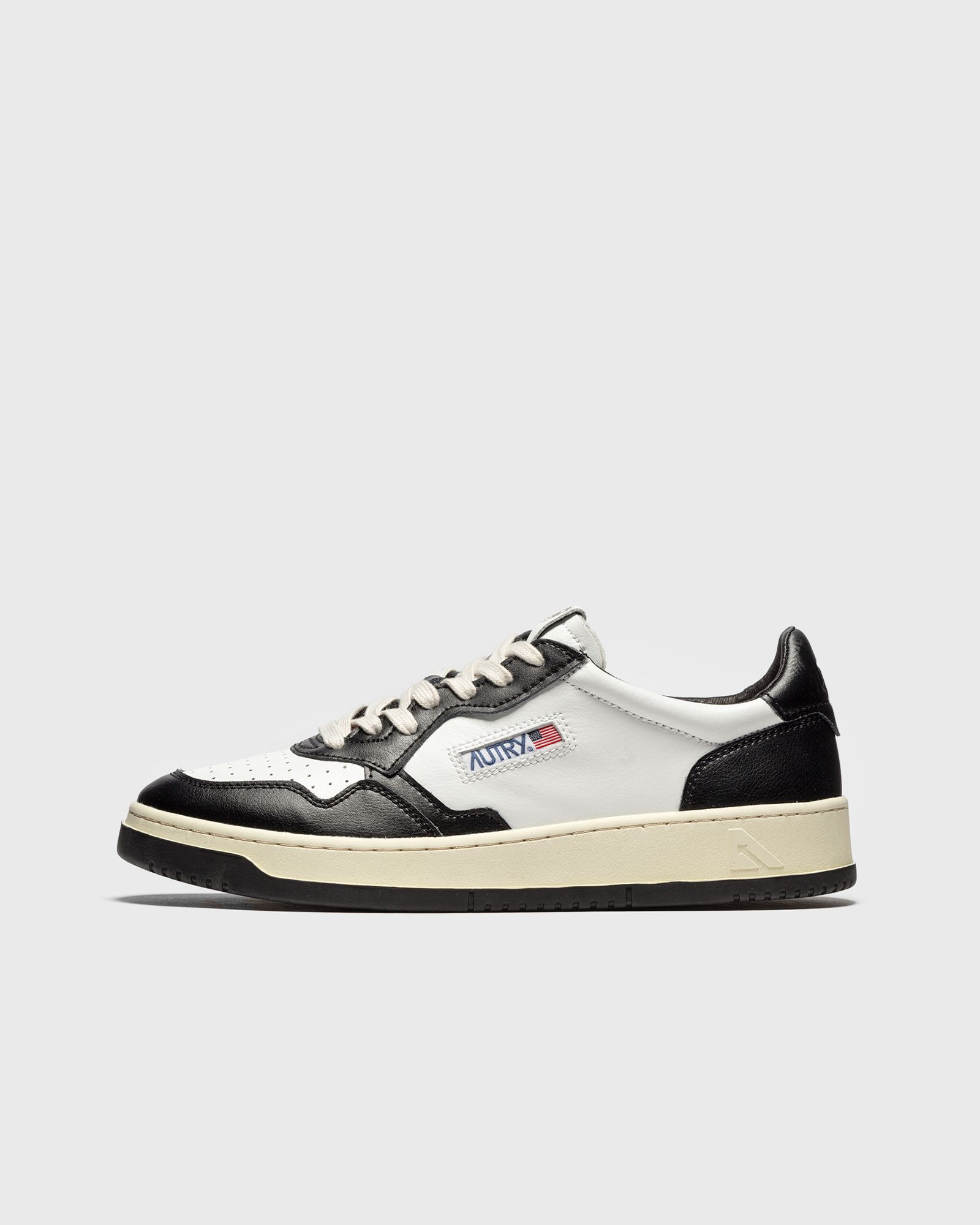 WMNS AUTRY 01 LOW