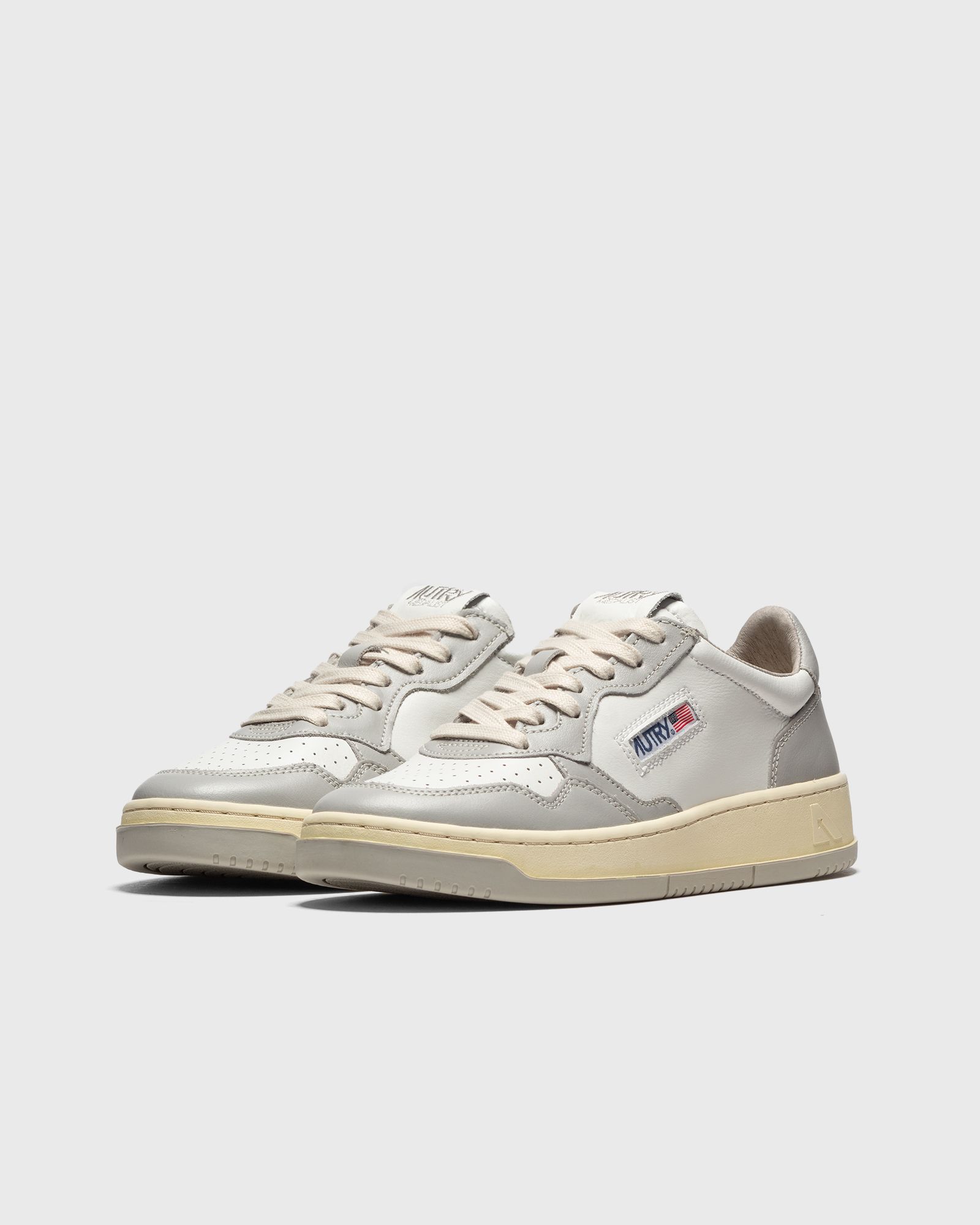 WMNS AUTRY 01 LOW