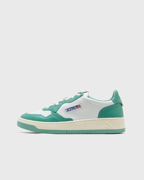 Autry Action Shoes WMNS MEDALIST LOW Green/White | BSTN Store