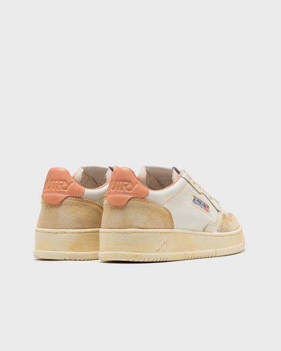 Autry Action Shoes WMNS SUP VINT LOW Beige | BSTN Store