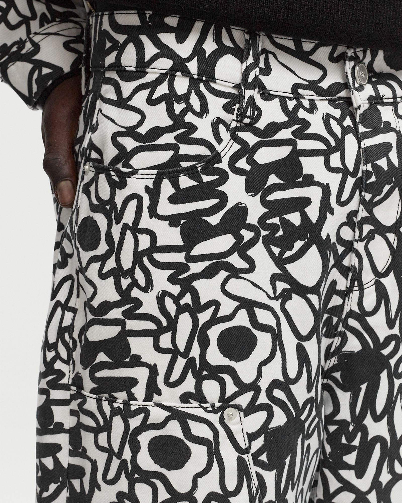 Flowers Allover Print Pants