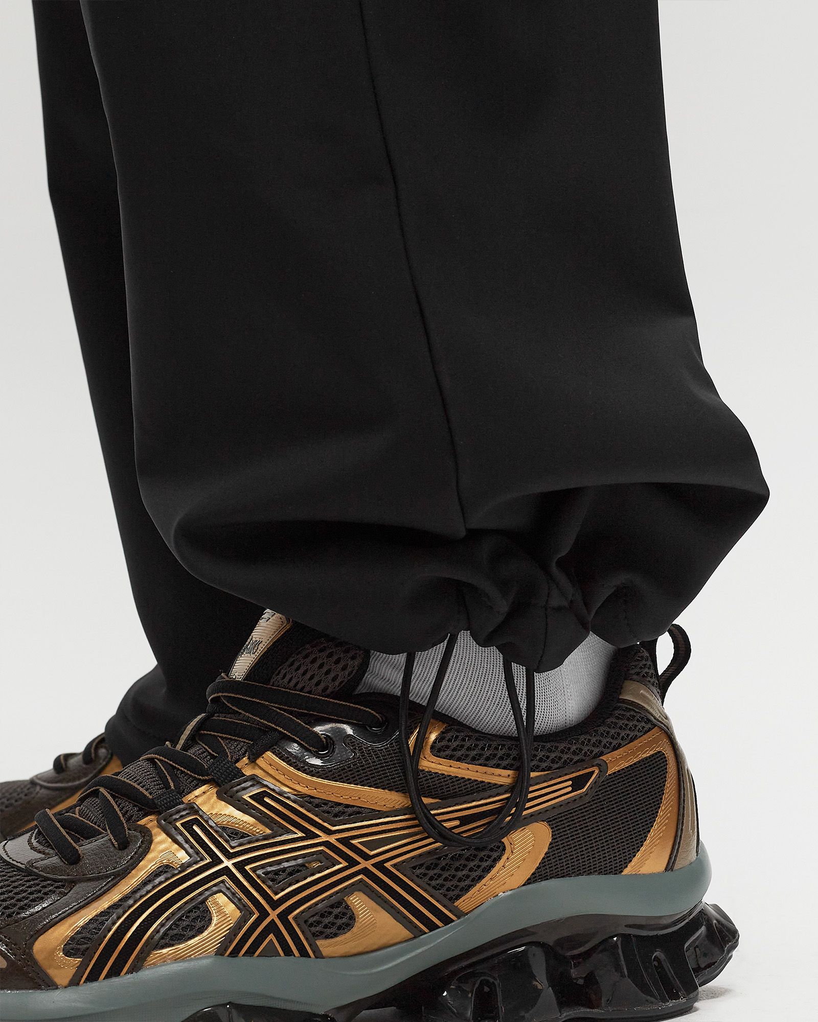 3D Pockets Nylon Pants