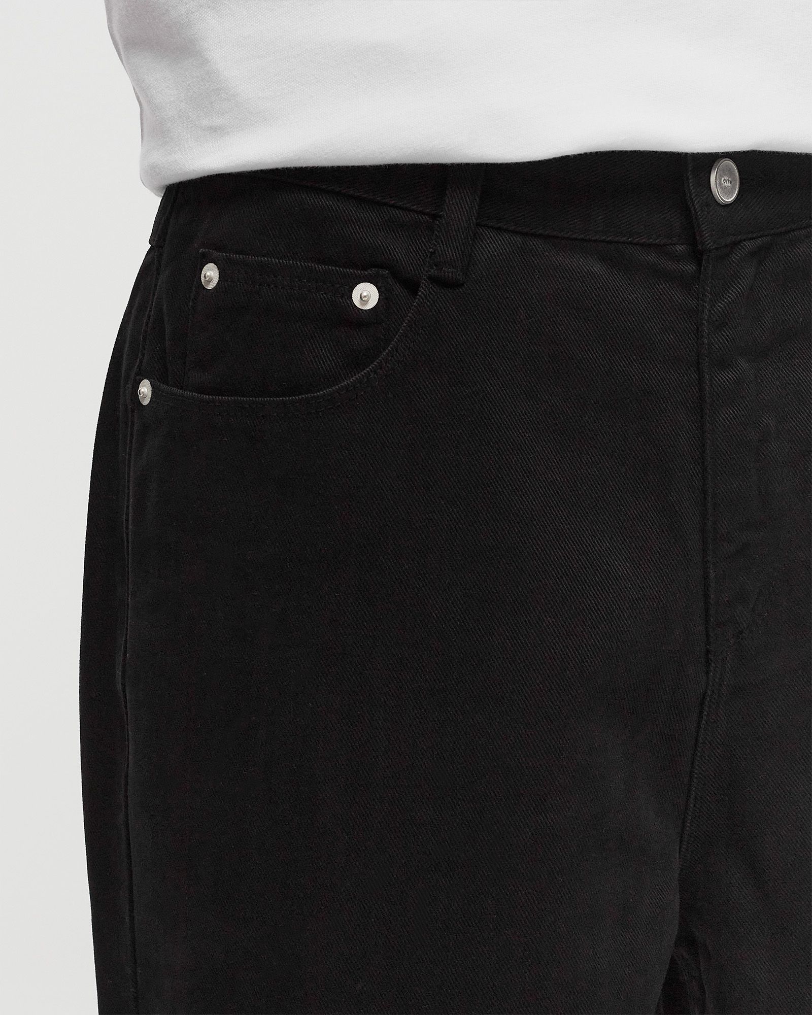 Arte round pocket embroidery Jeans