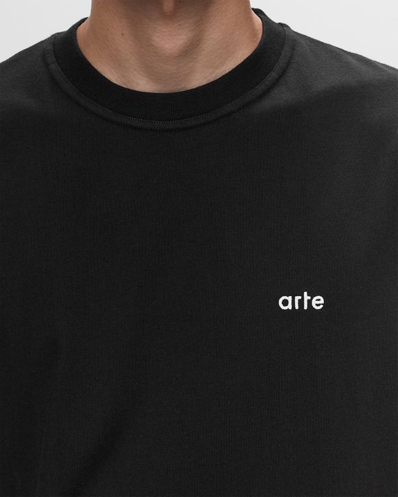 Multiple Flowers Tee