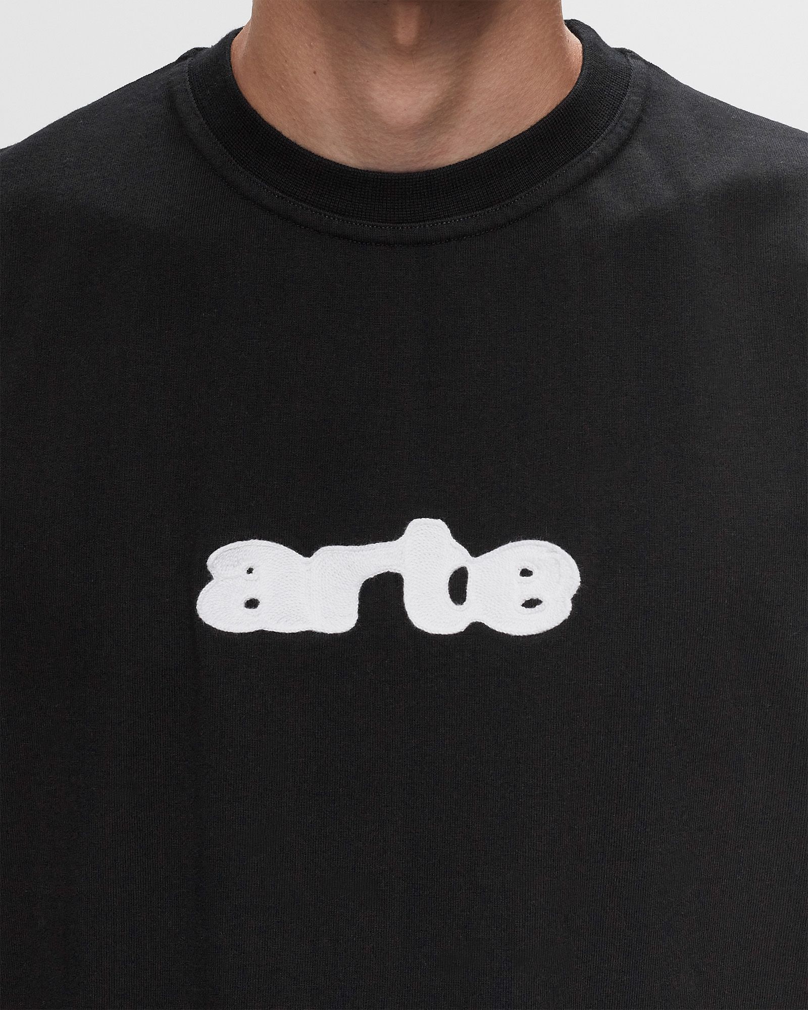Front Embroi Logo Tee
