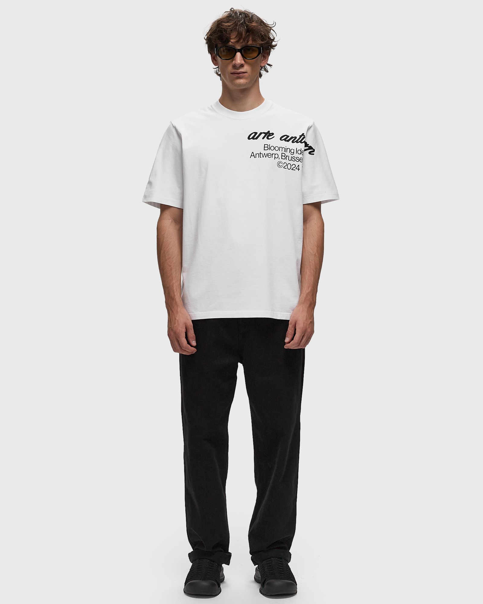 Arte Artwork Top sleeve Tee