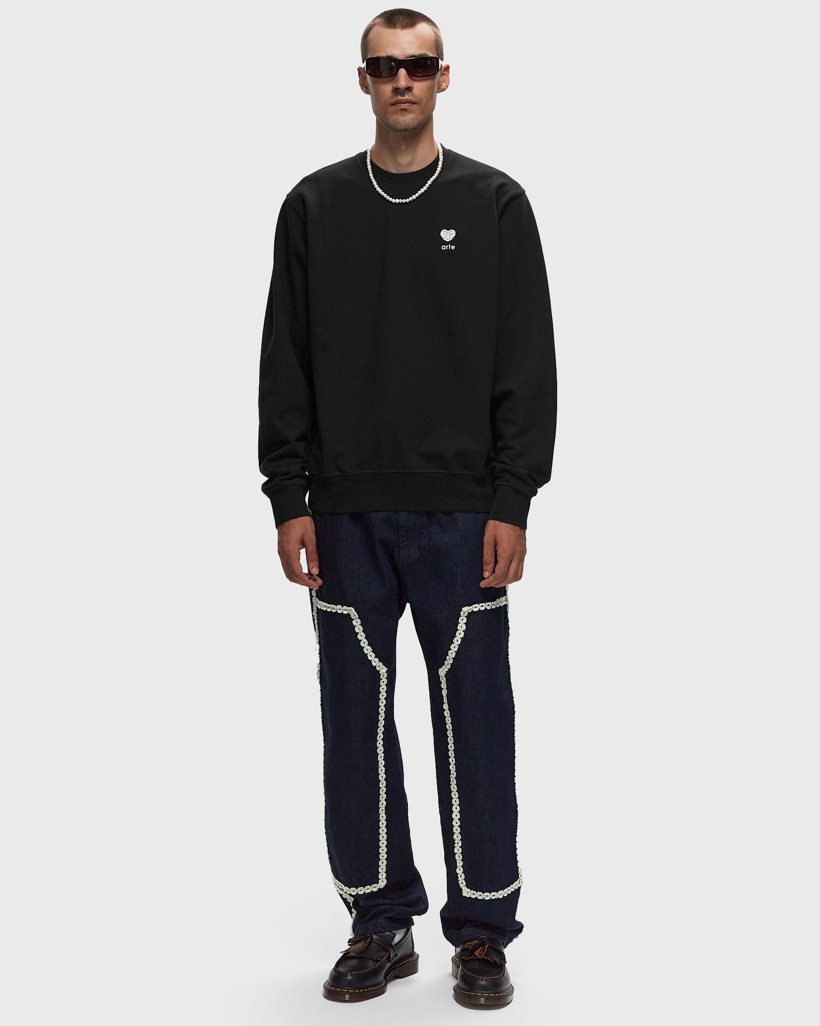 Heart flower Logo Crewneck