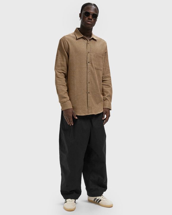 Thumbnail - ABSTRACT PIED POULE