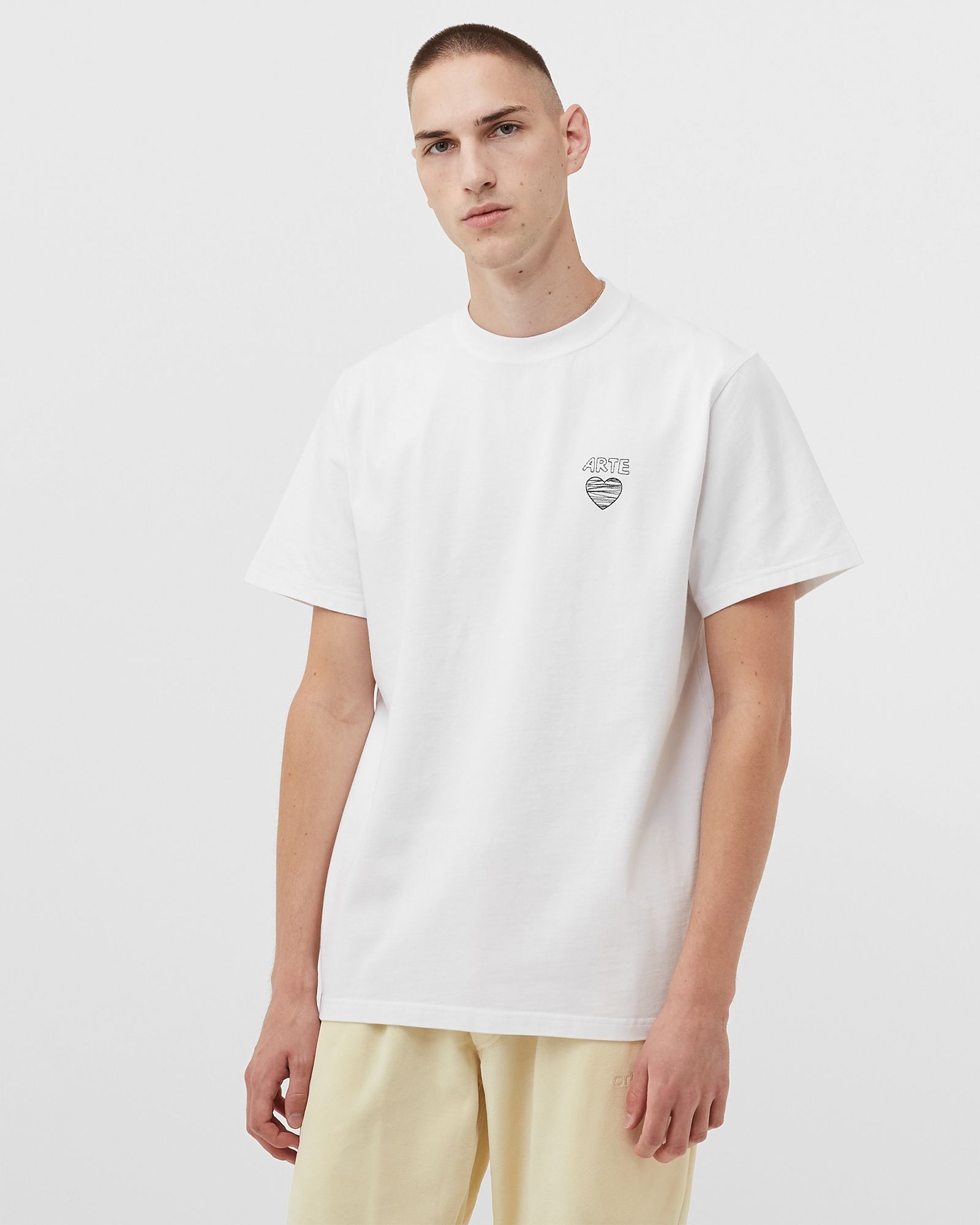 Arte Scribble Heart Logo Tee