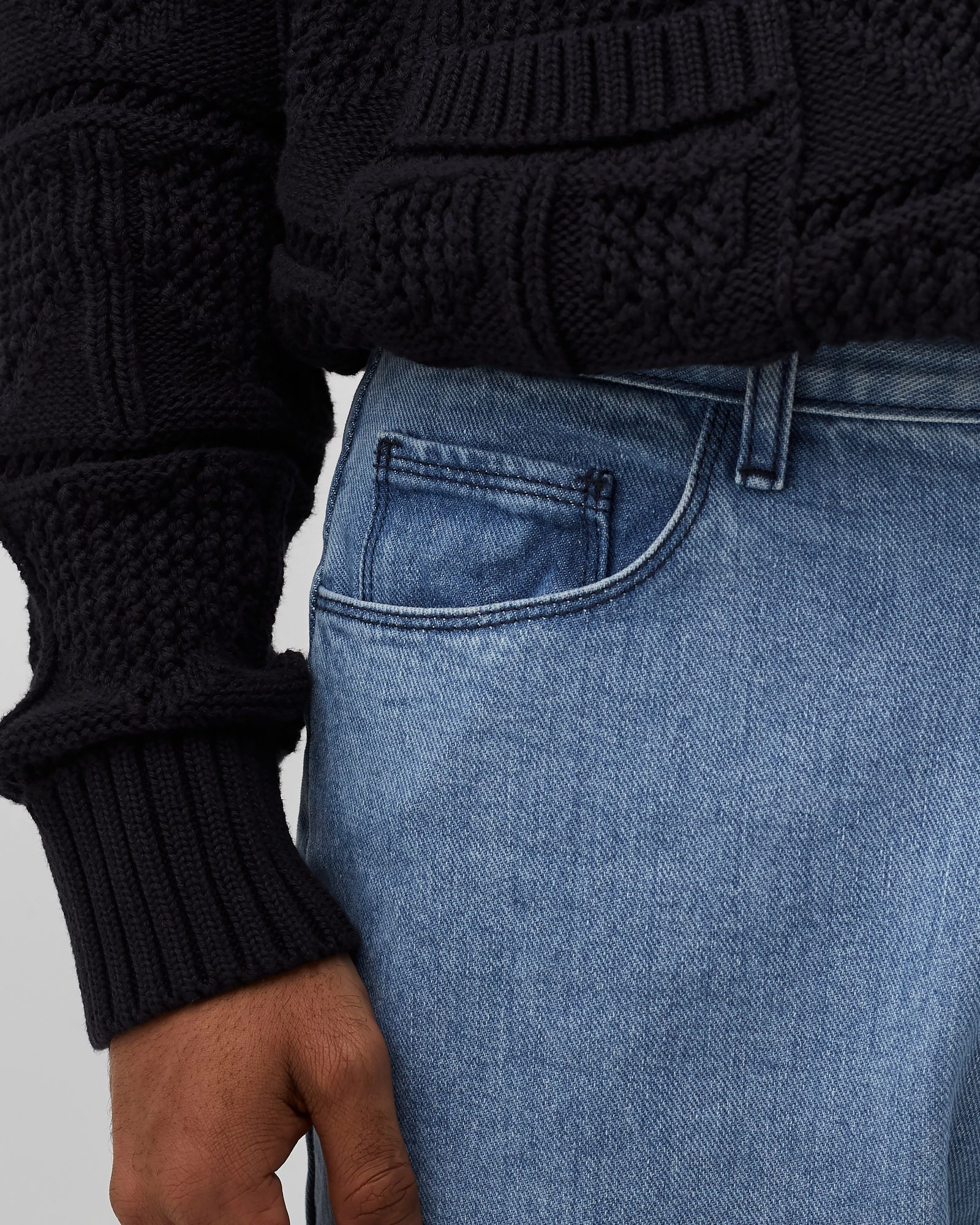 Embroidery Pocket Jeans