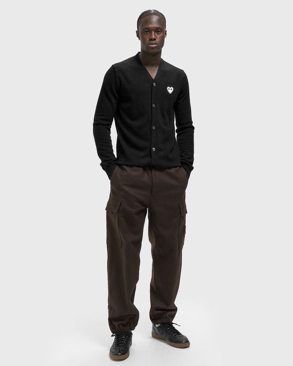 Thumbnail - V-NECK CARDIGAN WHITE EMBLEM KNIT