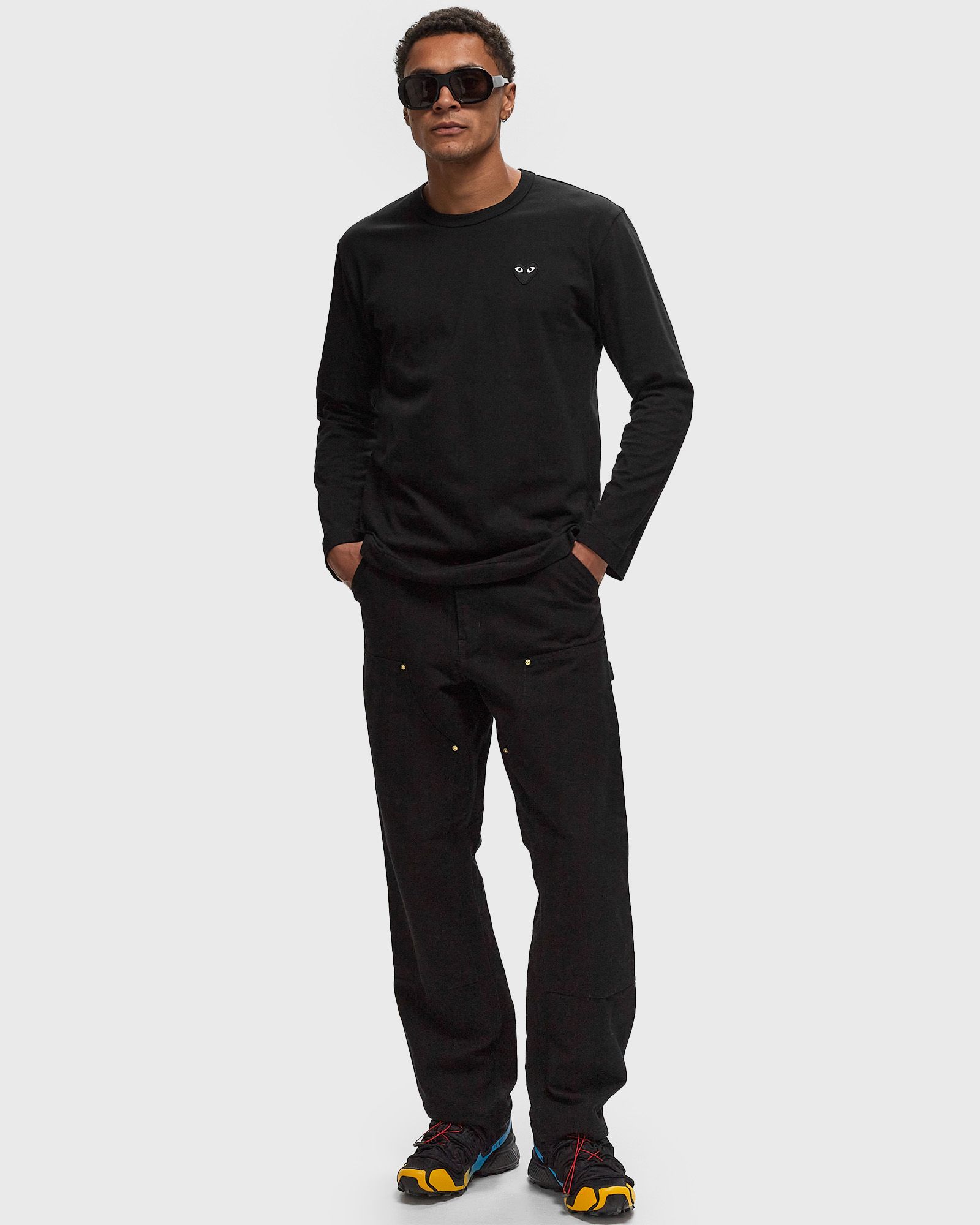 T-SHIRT BLACK EMBLEM KNIT