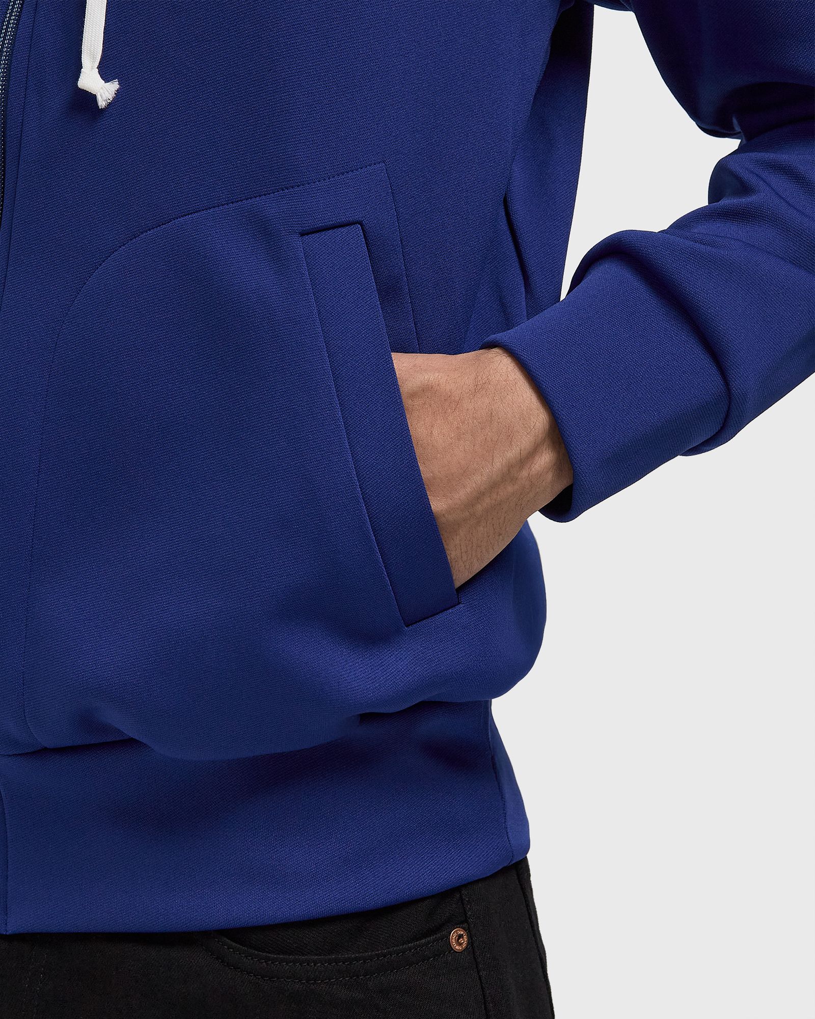 SWEATSHIRT RED EMBLEM KNIT