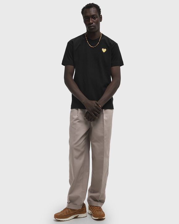 Thumbnail - T-SHIRT GOLD EMBLEM KNIT