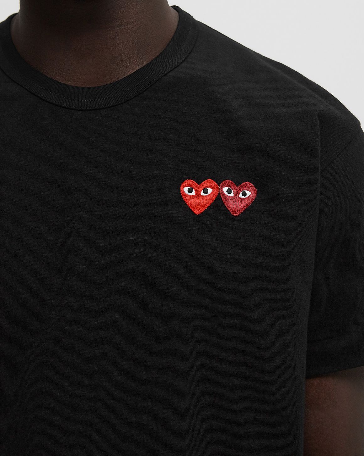 【PLAY COMME des GARCONS】Tシャツ DOUBLE BURGENDY EMBLEM PLAY BASIC T-SHIRT TWO EMBLEMS (BURGUNDY)