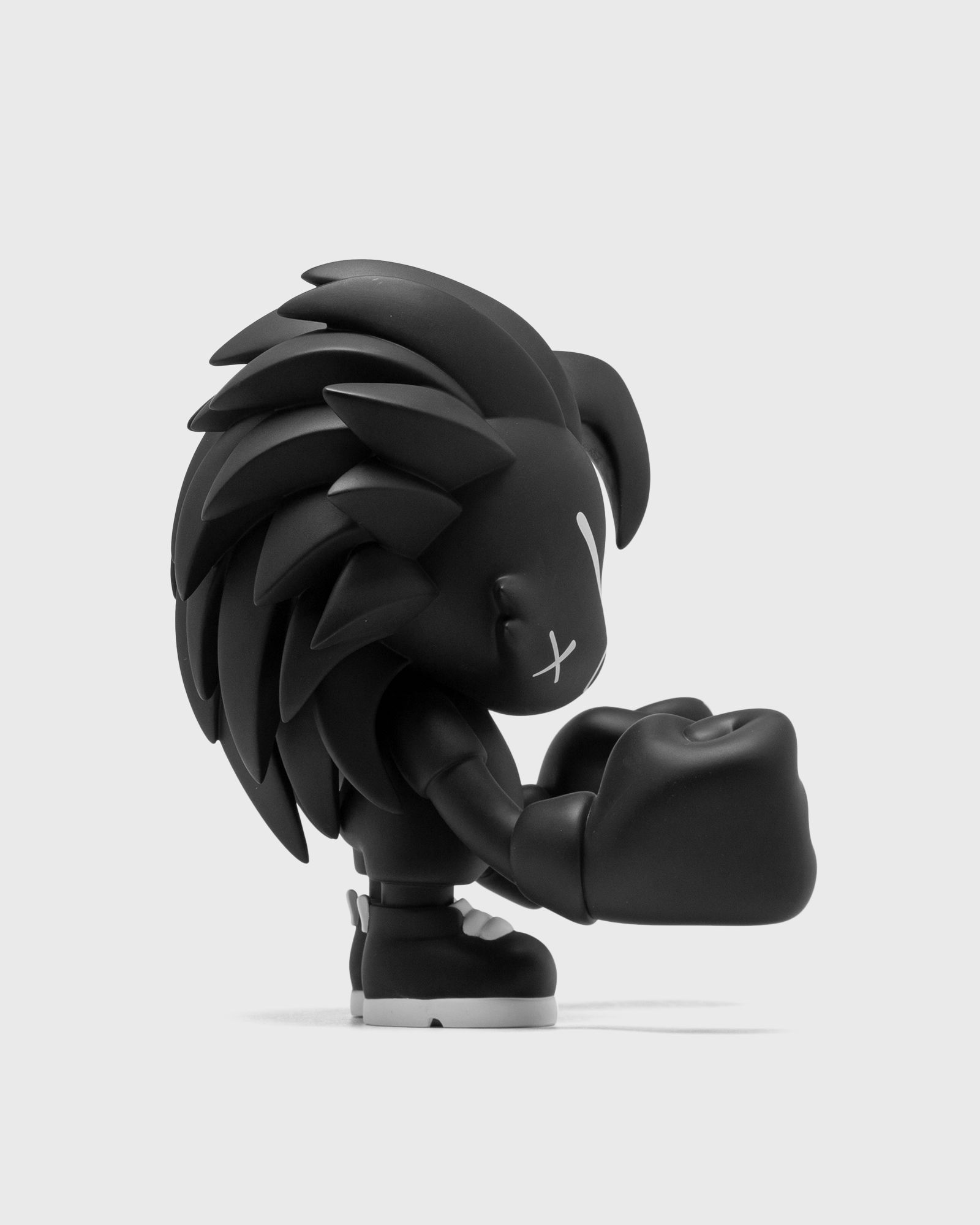 Knuckle Duster Shadow Boxer SuperJanky by Mark Gmehling