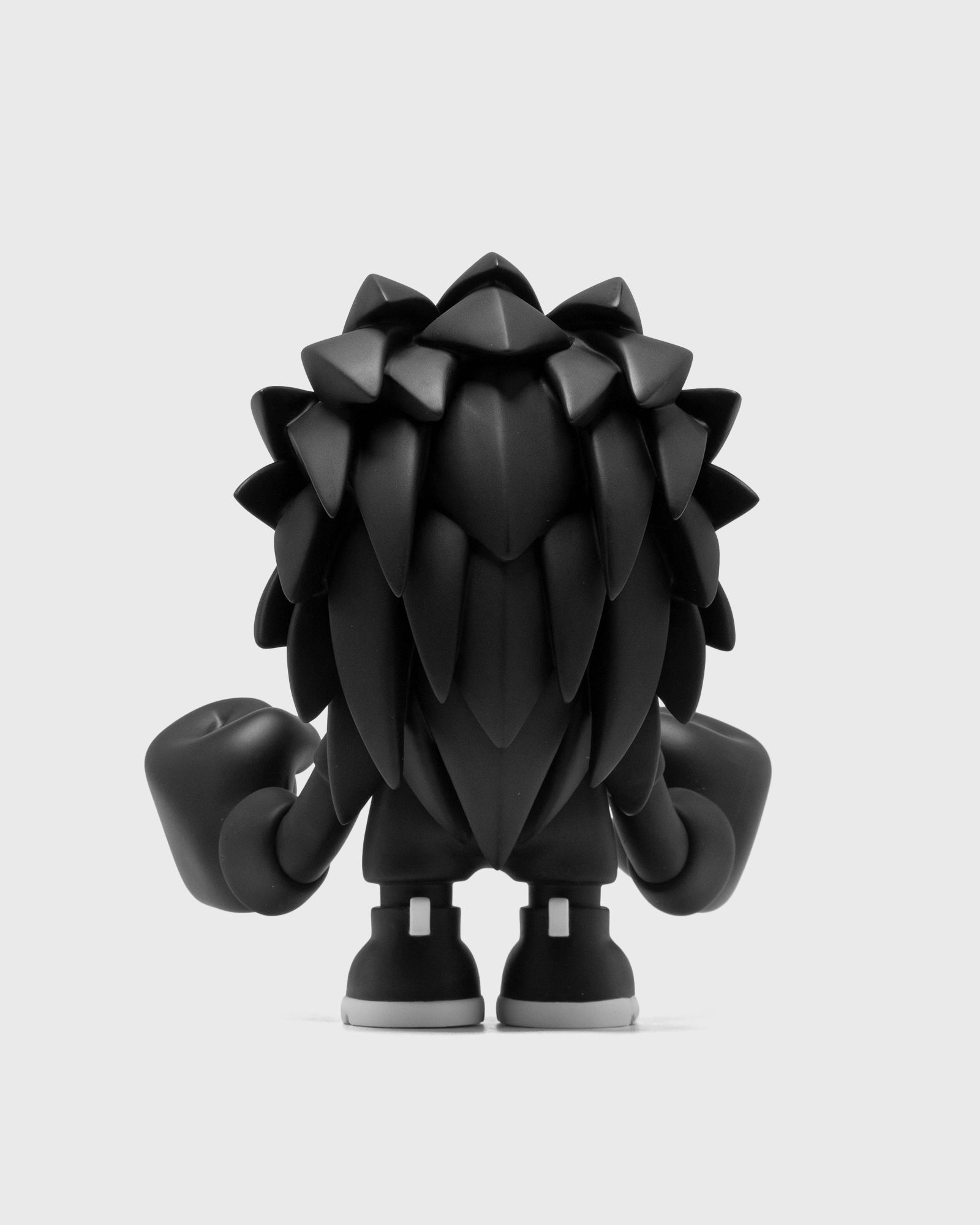 Knuckle Duster Shadow Boxer SuperJanky by Mark Gmehling