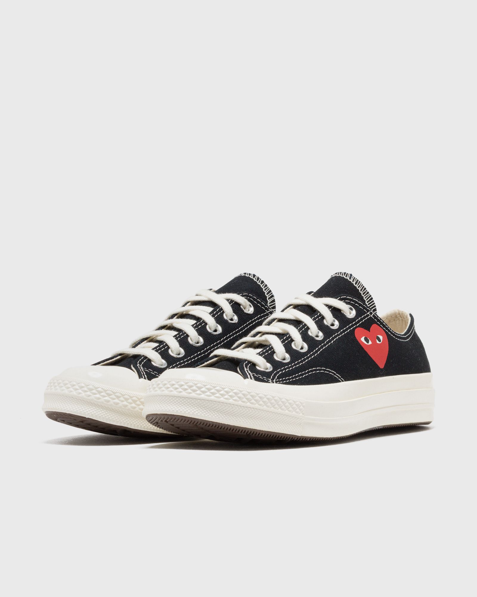 x CONVERSE Chuck Taylor'70 Small Red Heart Low Top