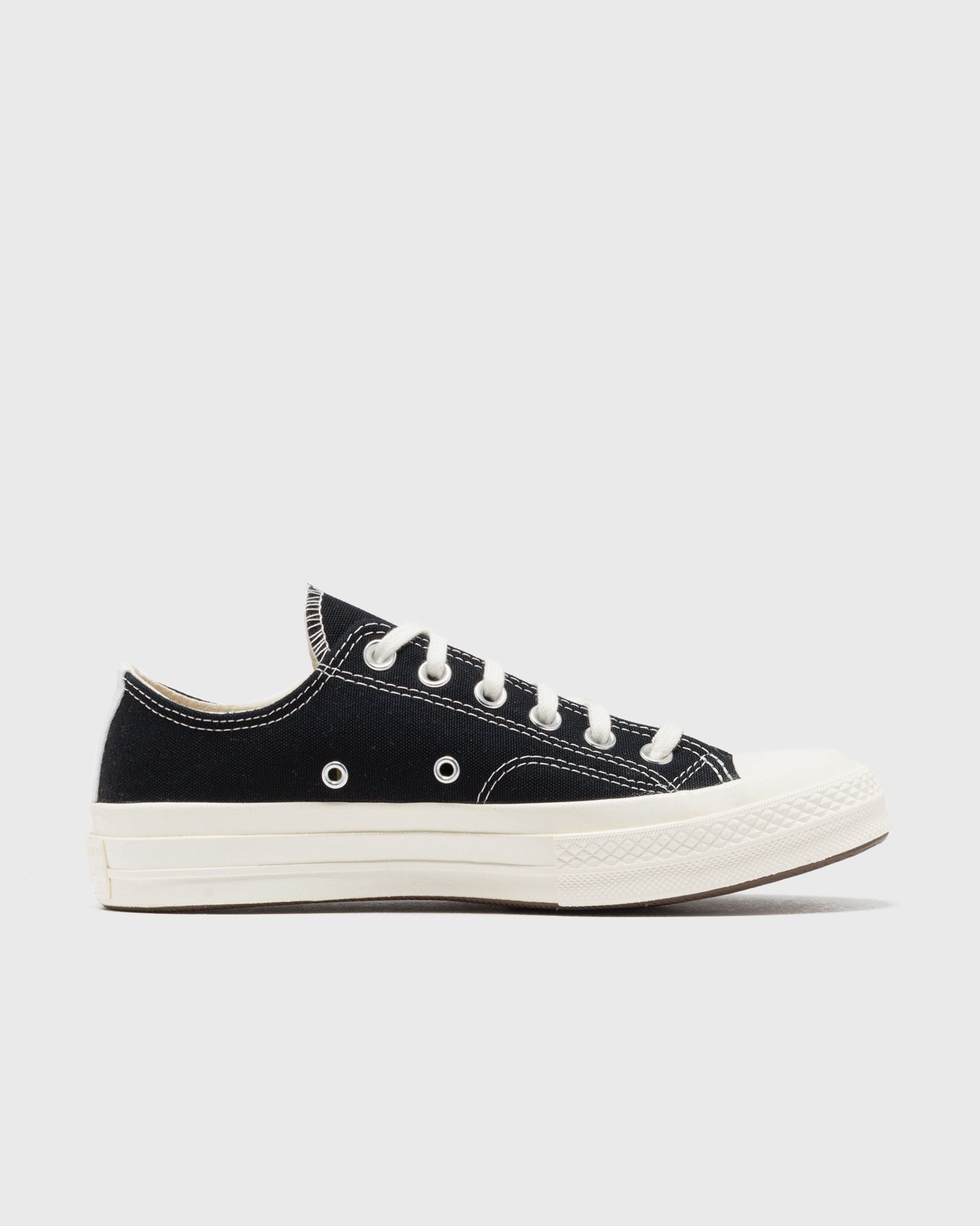 x CONVERSE Chuck Taylor'70 Small Red Heart Low Top