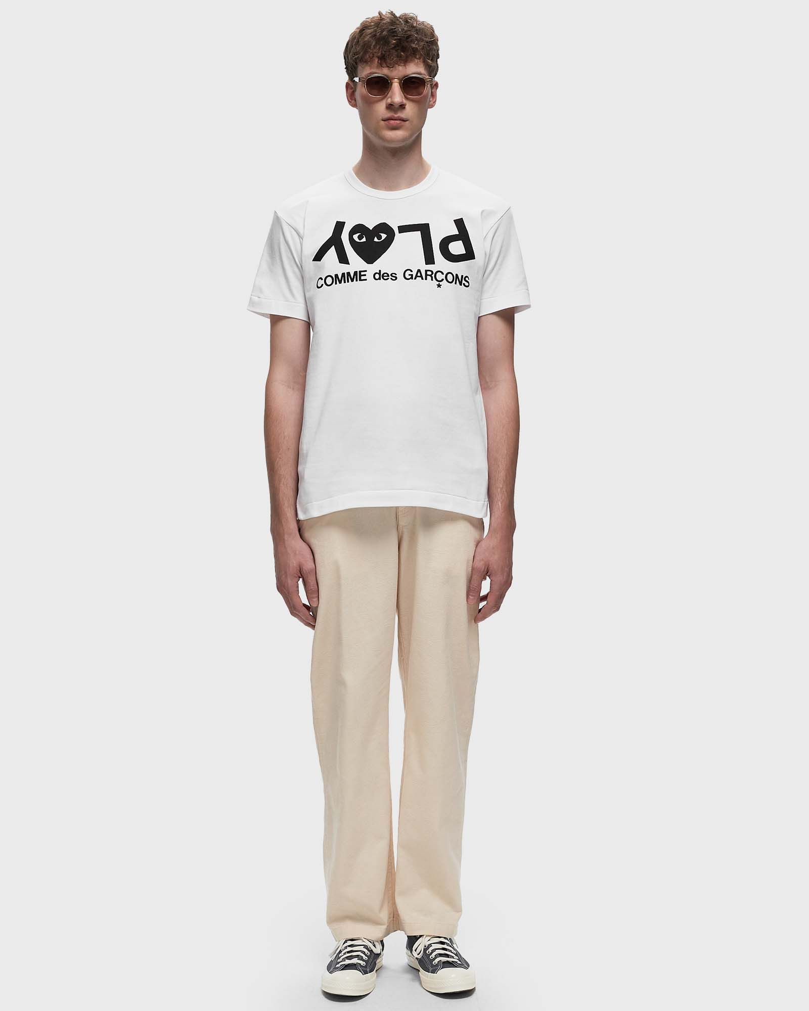 T-SHIRT LOGO PRINT KNIT