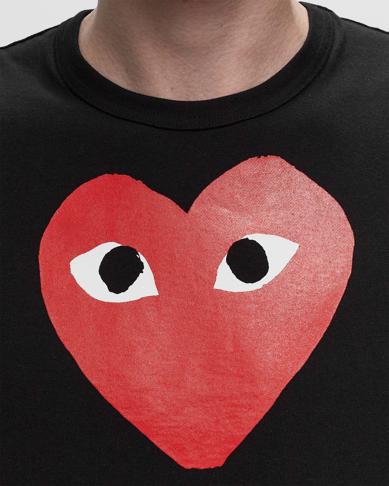 T-SHIRT LOGO PRINT KNIT