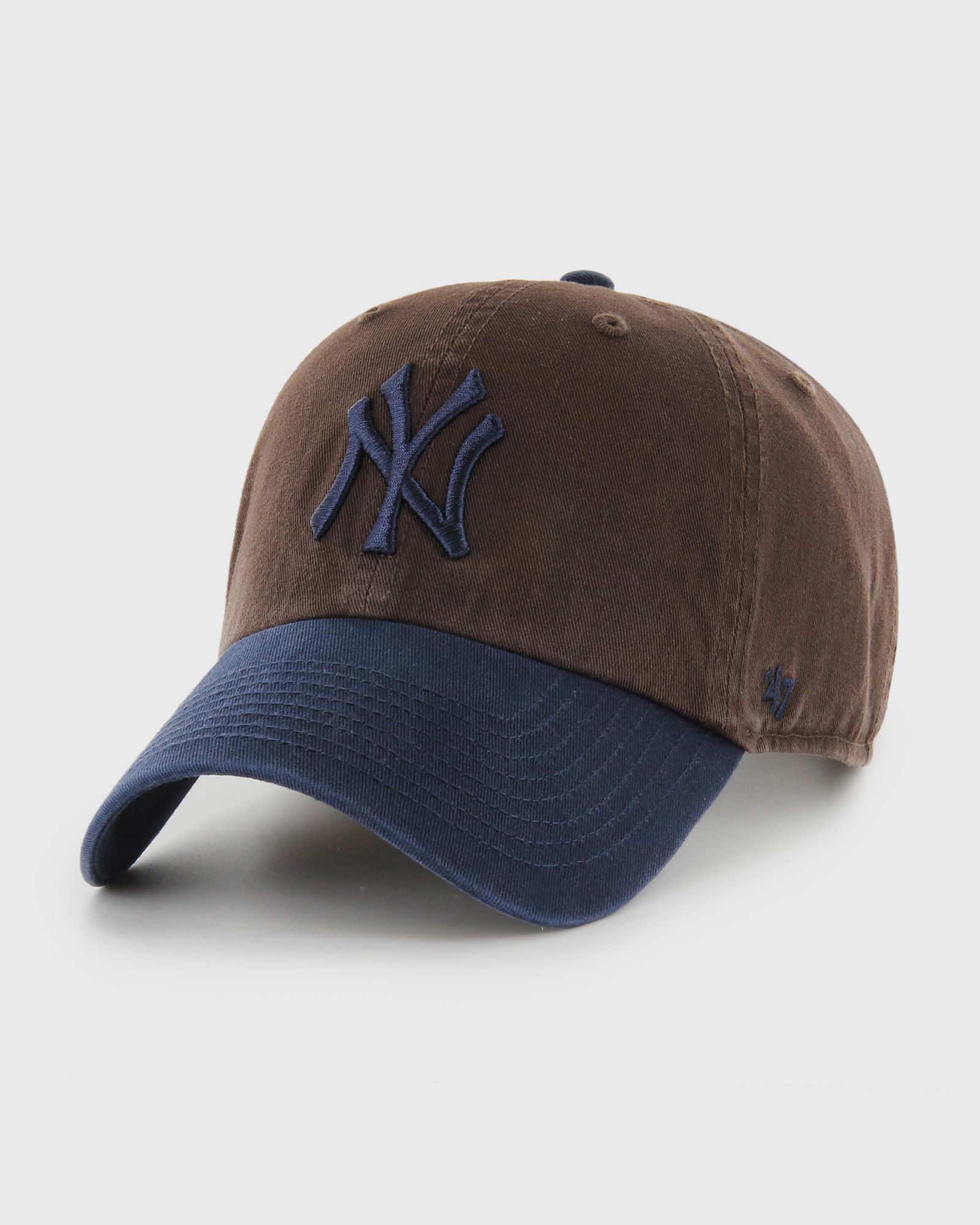 MLB New York Yankees Two Tone ’47 CLEAN UP w/ No Loop Label