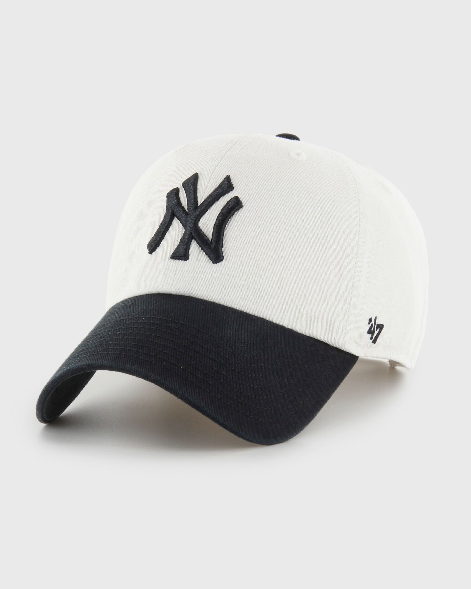 MLB New York Yankees Two Tone ’47 CLEAN UP w/ No Loop Label