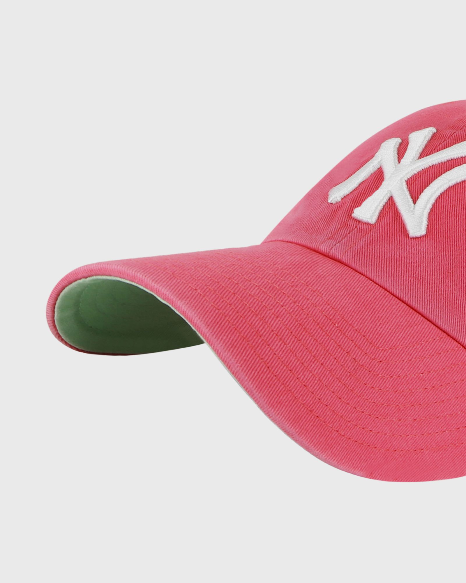 MLB New York Yankees Ballpark CLEAN UP