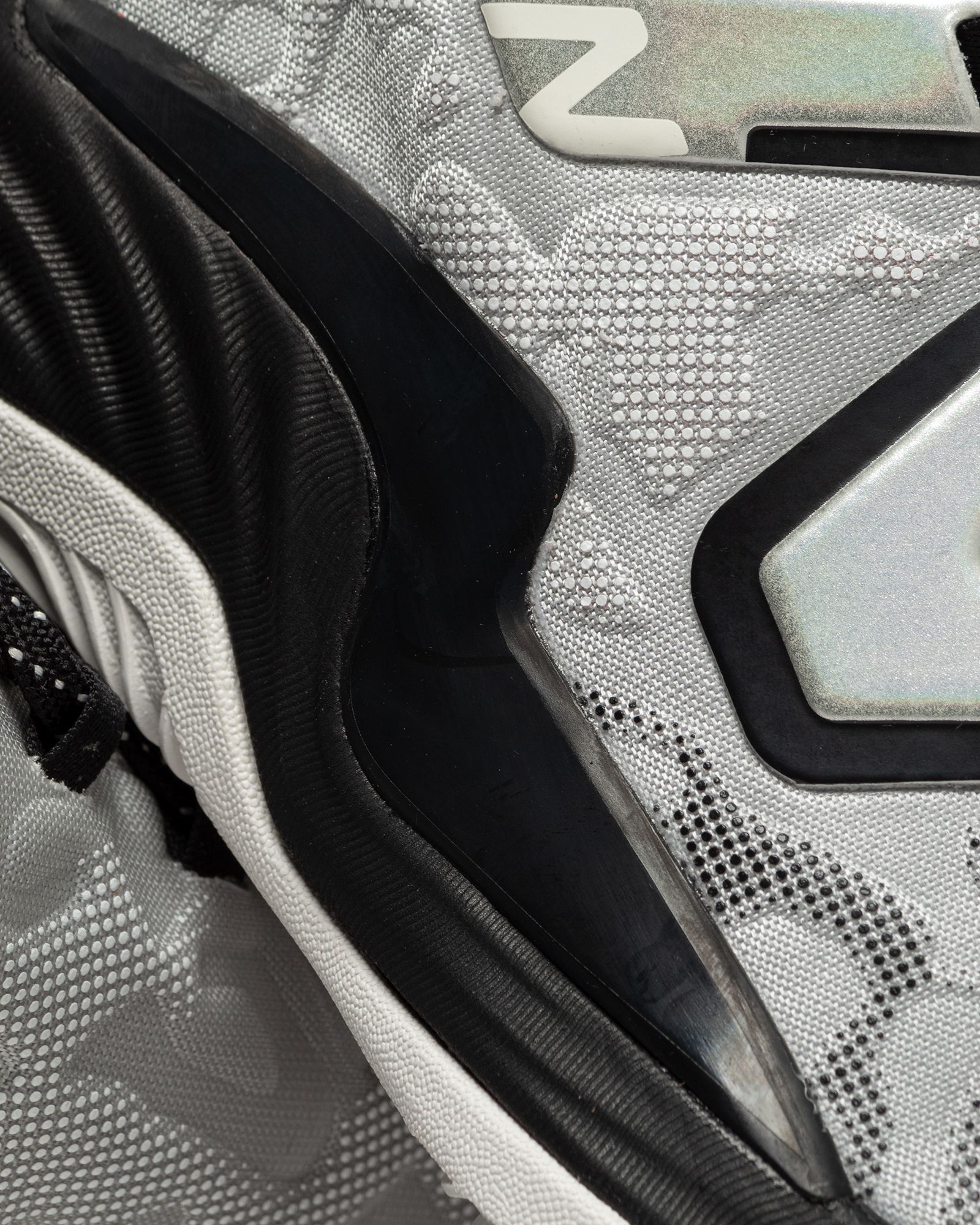 TWO WXY V3 ‘Ice Cold’