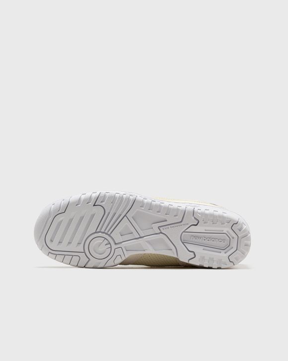 WMNS 550