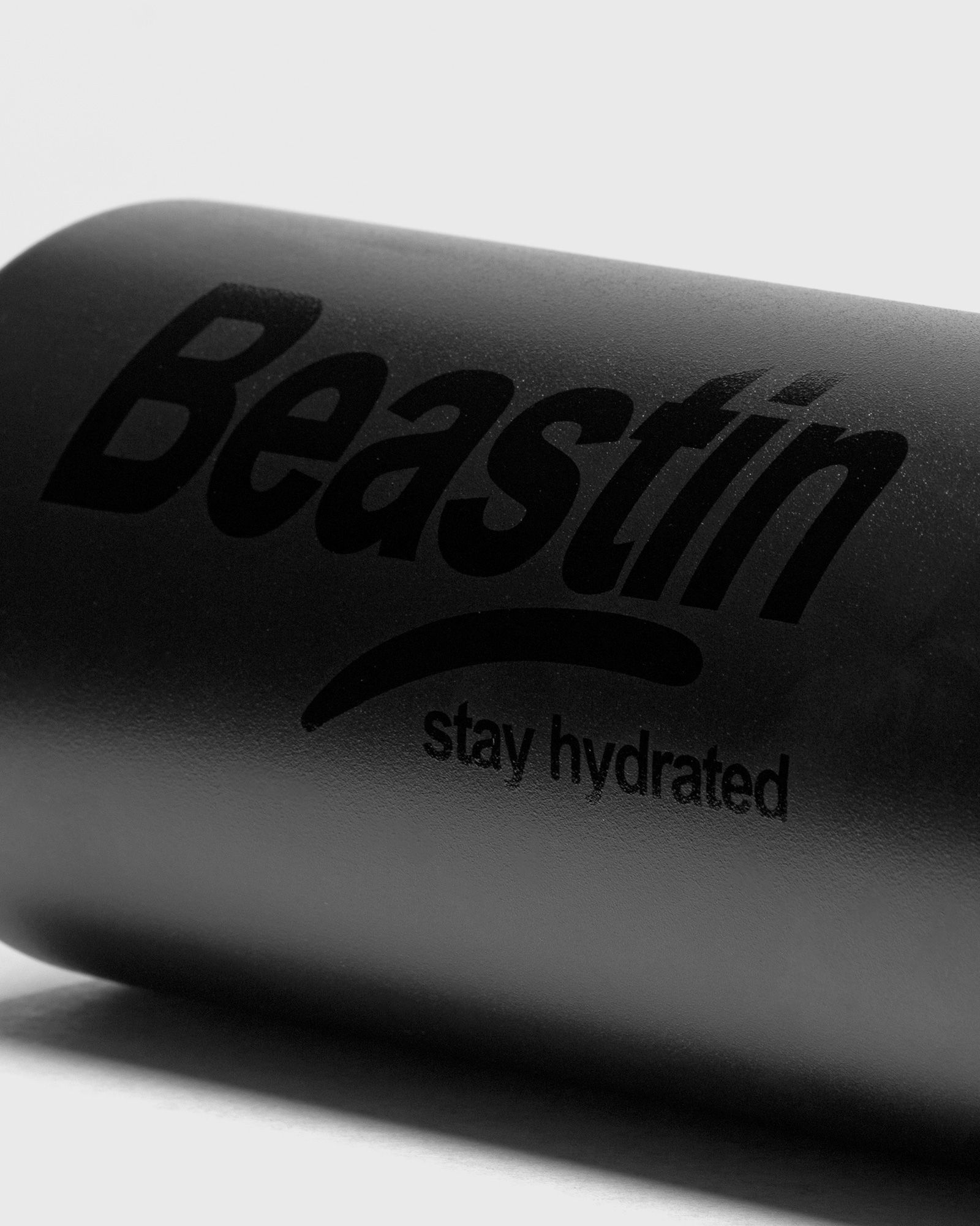 Stay Hydrated Mizu M8 Bottle